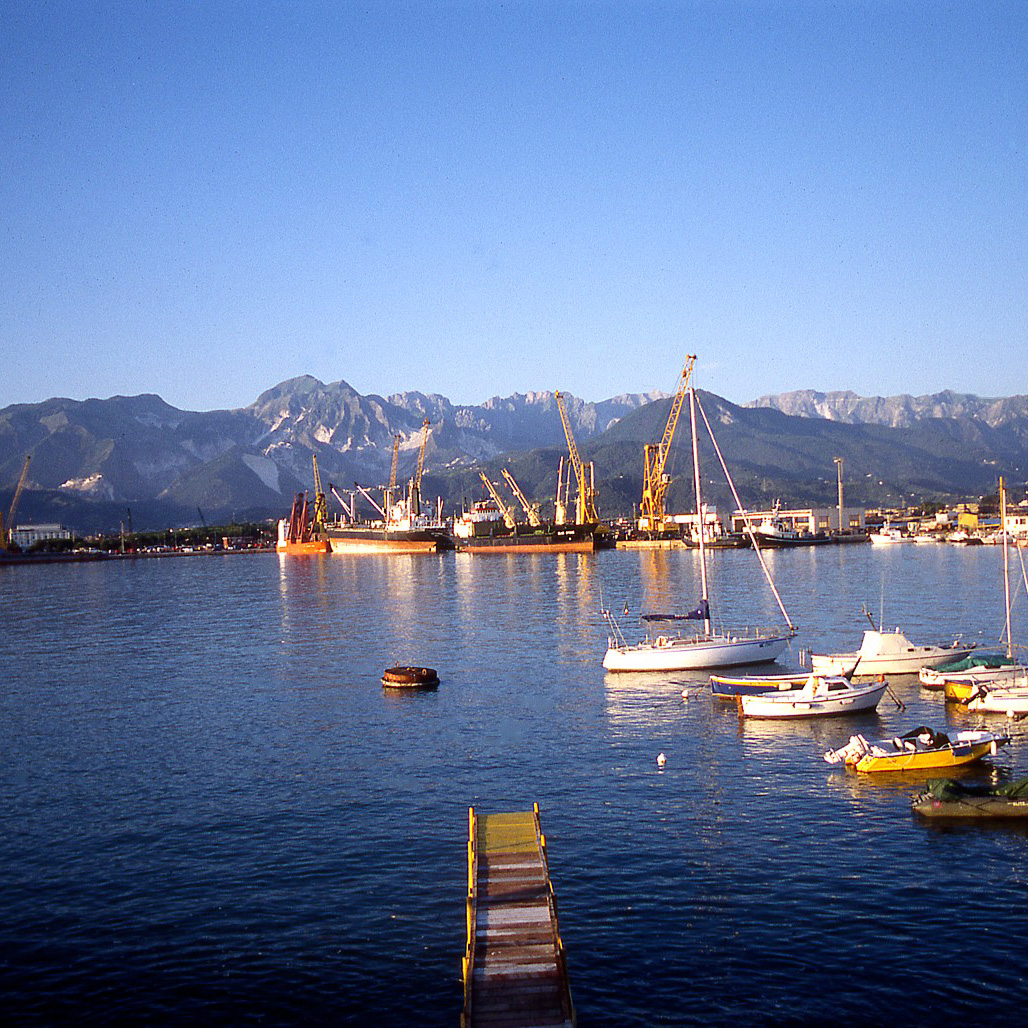carrara-il-porto