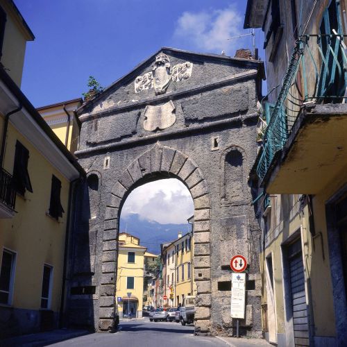 35-Massa-Porta-Martana